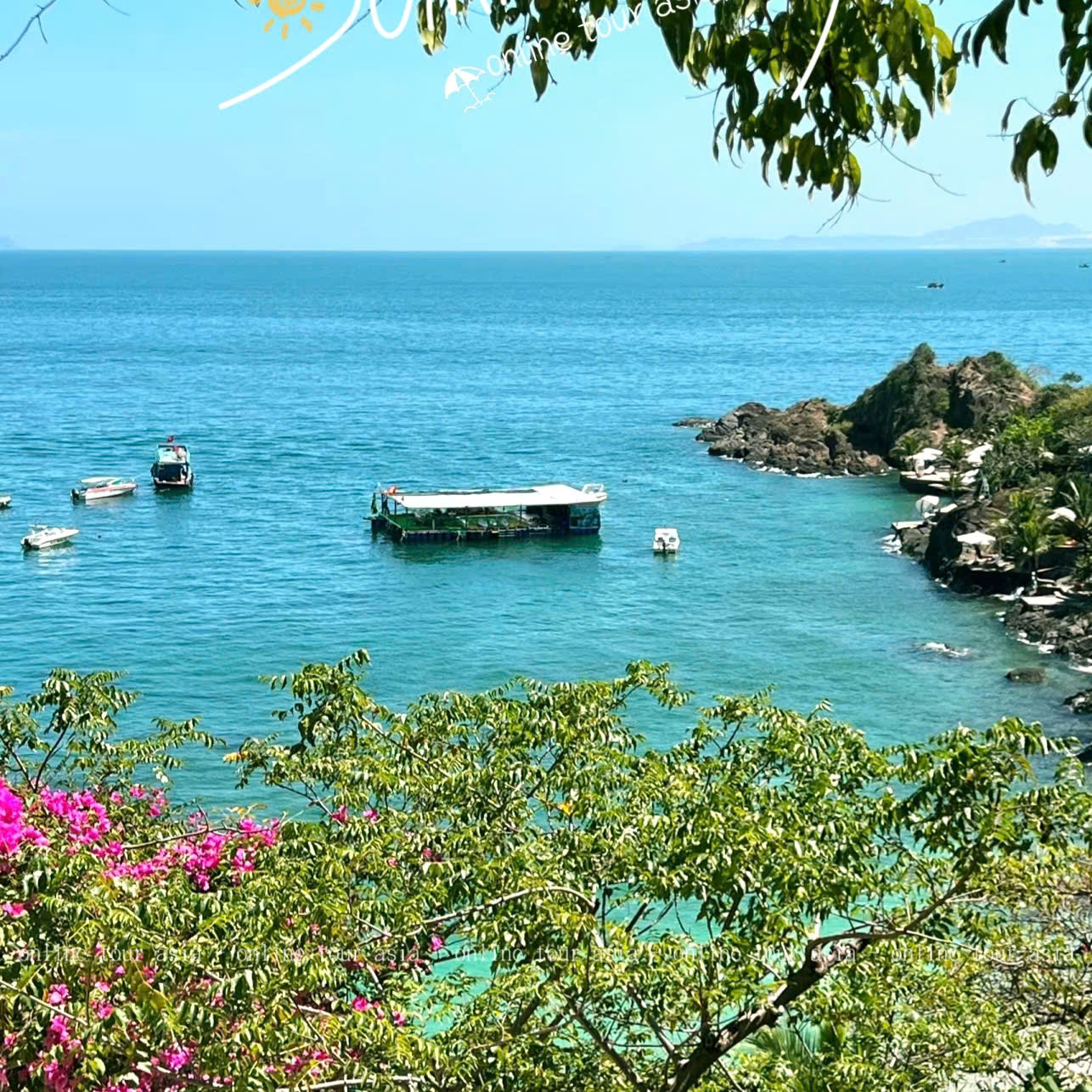 Tour ghép 3 đảo Nha Trang (Hòn Mun - Làng Chài - Mini Beach) - Ảnh 4