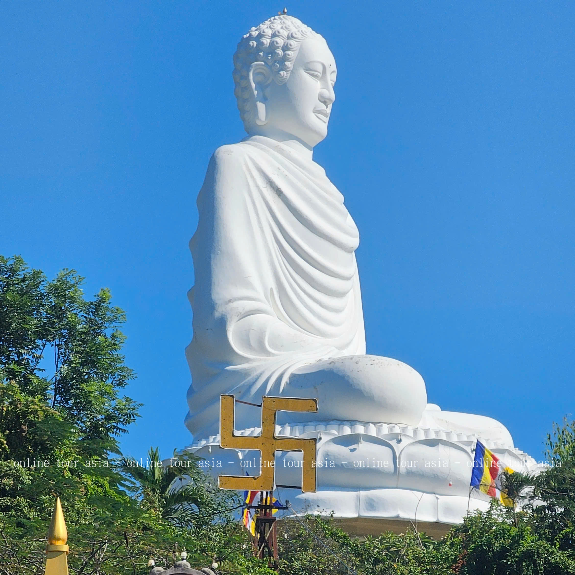 Khám Phá Tour City Nha Trang Nửa Ngày Về Văn Hóa Và Lịch Sử - Ảnh 2