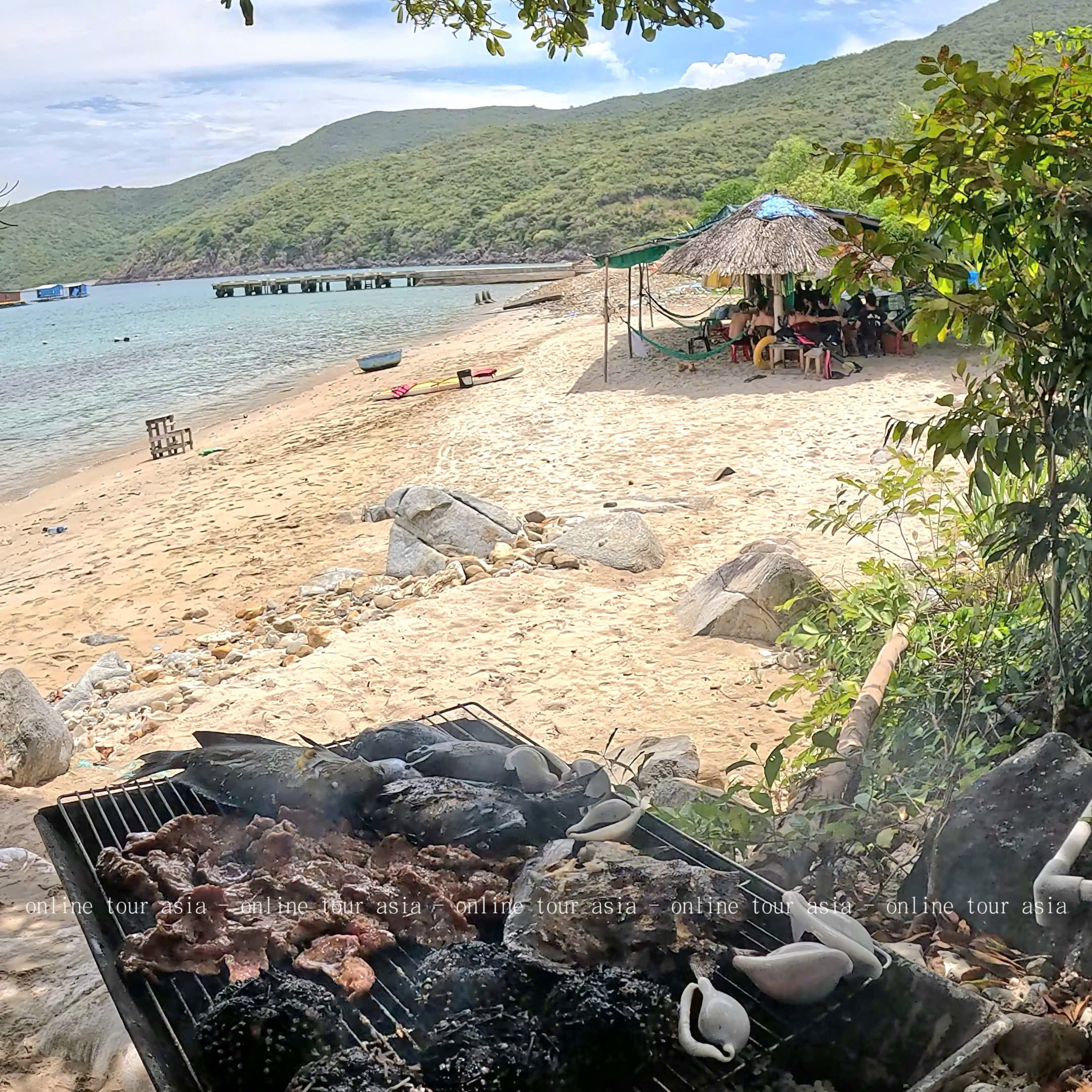 Trãi Nghiệm Tour Bắn Cá Bắt Nhum Tại Nha Trang - Ảnh 2