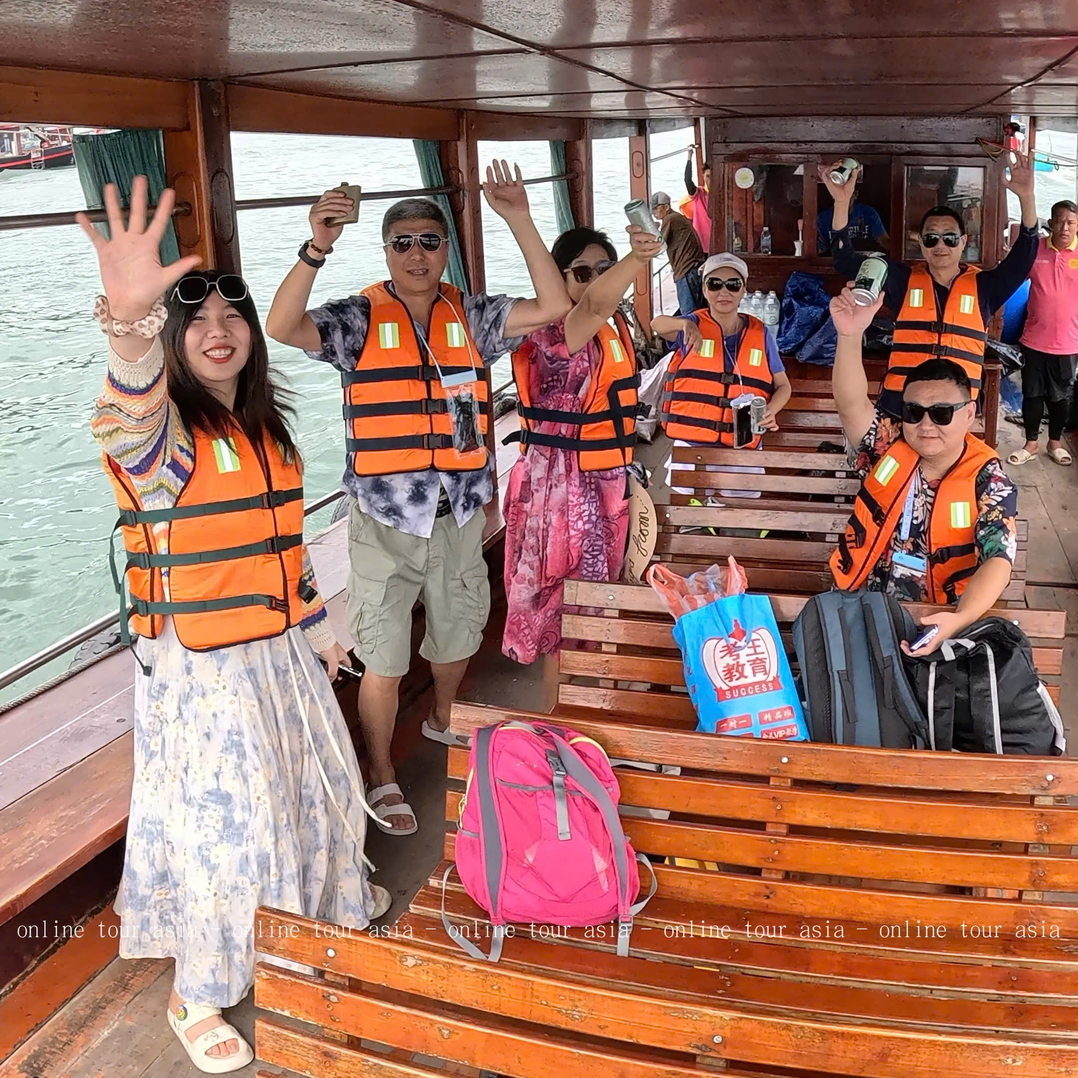 Tour Câu Cá Nha Trang Bằng Tàu Gỗ - Ảnh 7