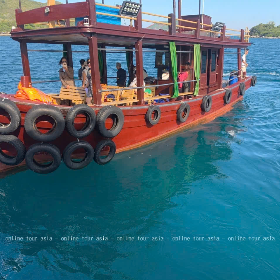 Tour Câu Mực Đêm Nha Trang Trọn Gói - Ảnh 9