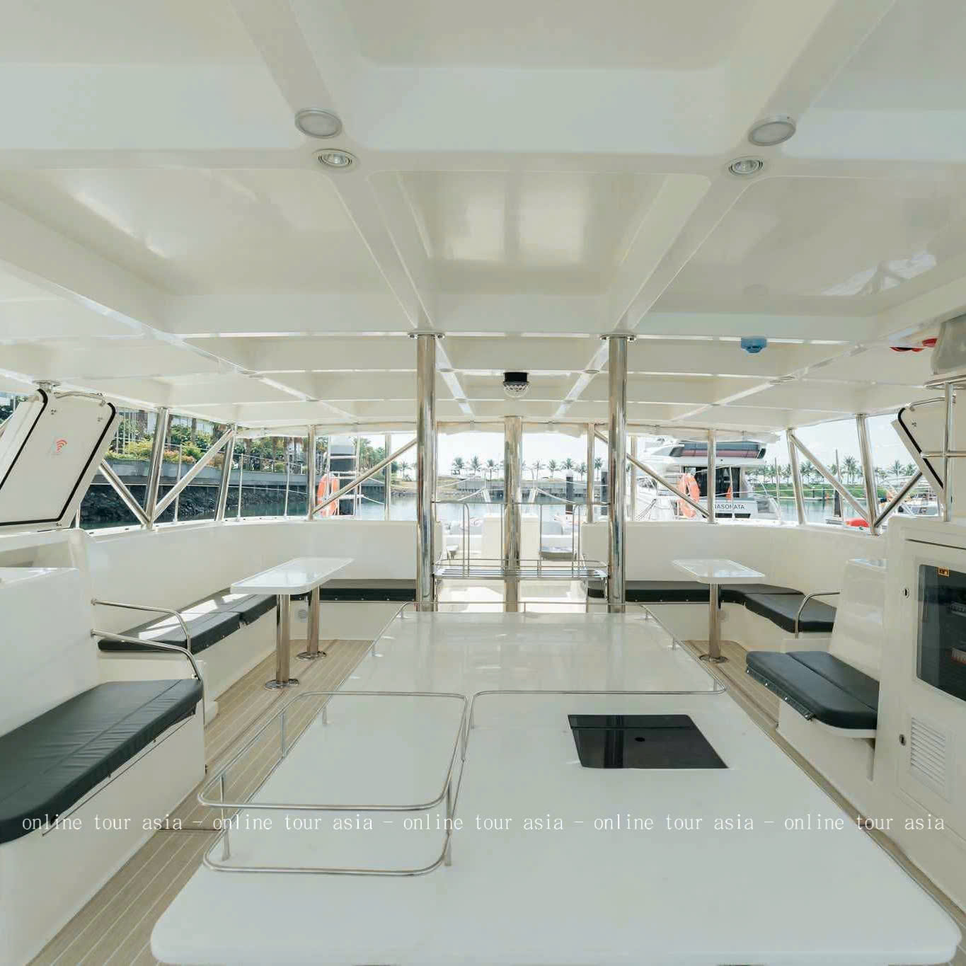 Tour Du Thuyền Buồm Câu Cá Bơi Lội BBQ Trên Vịnh Nha Trang - Ảnh 12