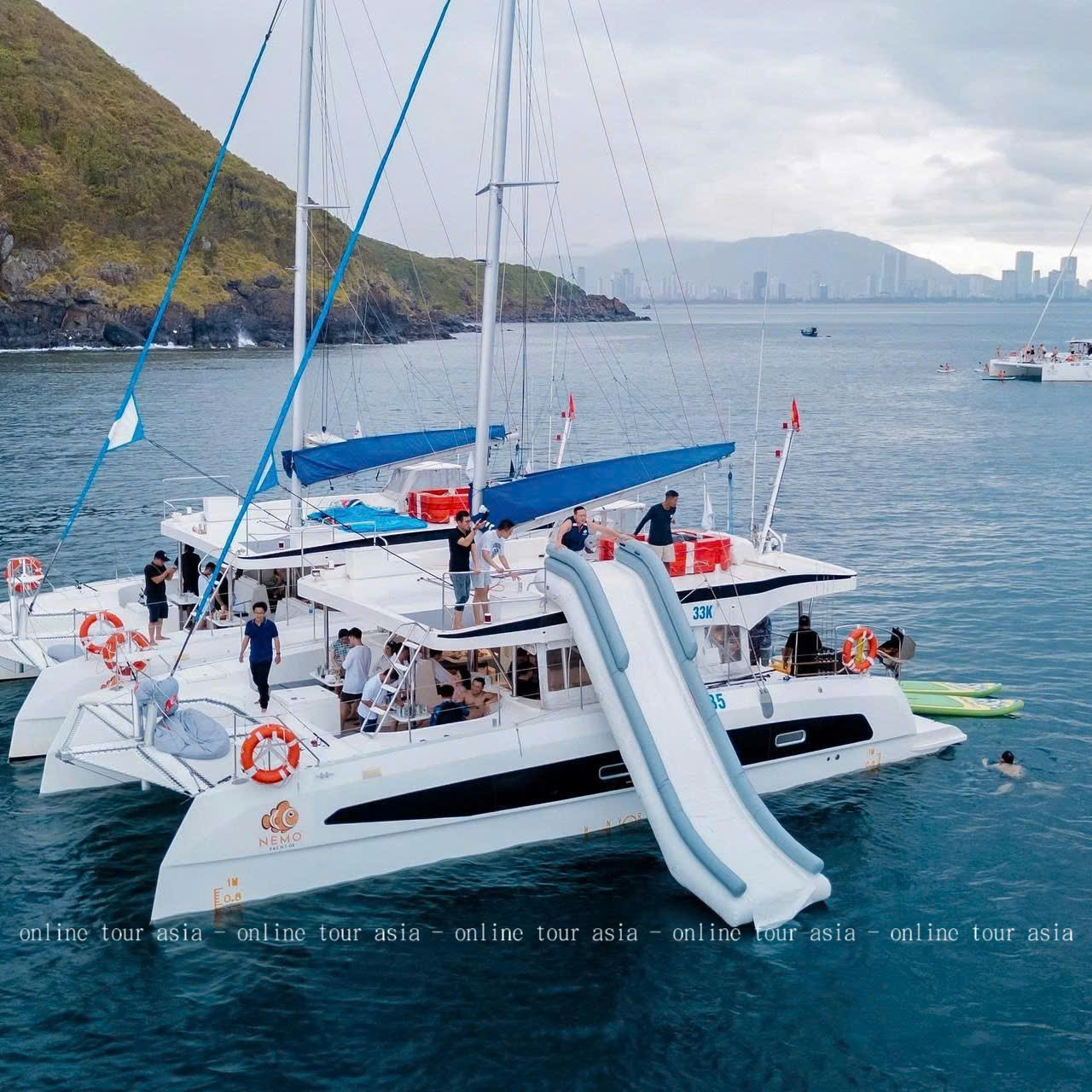 Tour Du Thuyền Buồm Câu Cá Bơi Lội BBQ Trên Vịnh Nha Trang - Ảnh 14